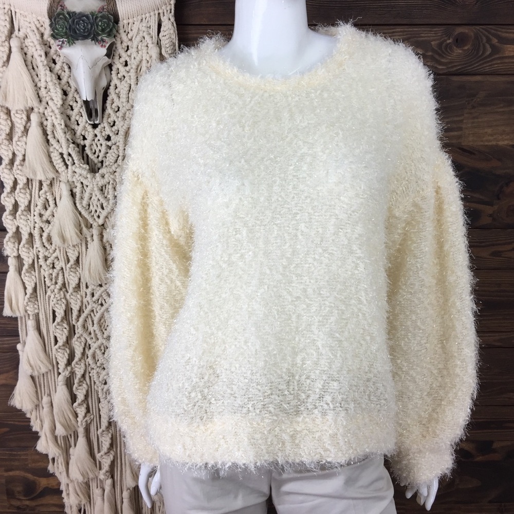 JohnPaulRichard | Eyelash Knit Oversized Sweater Balloon‎ Sleeve Cream